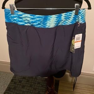 NWT swim skort blue teal color waist band